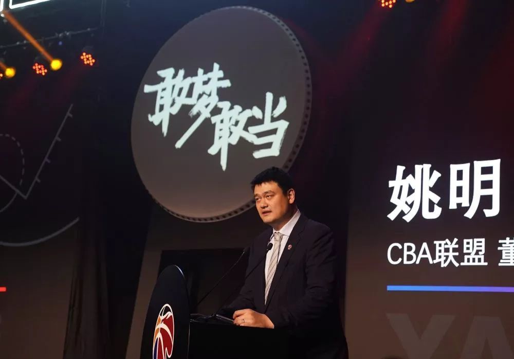 成人a区